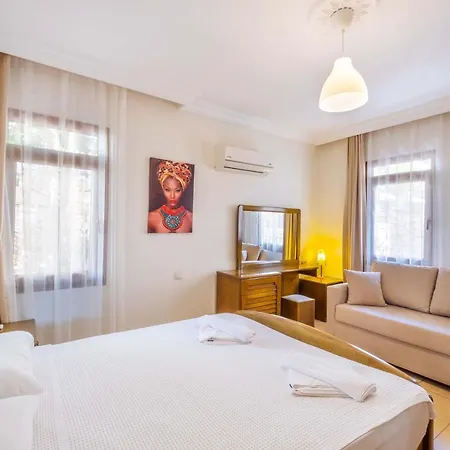 Ekici Suites Apart *