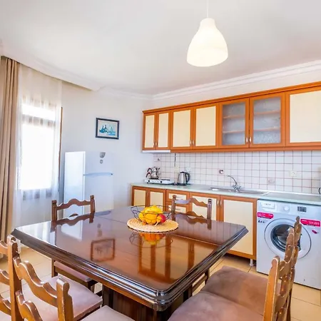 Ekici Suites Apart *