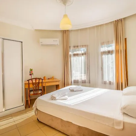 Ekici Suites Apart Apartment